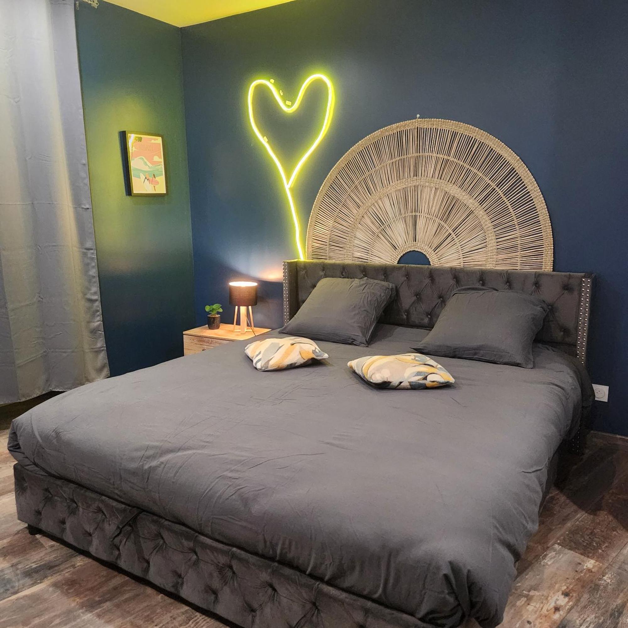Apartment Loveroom Pau